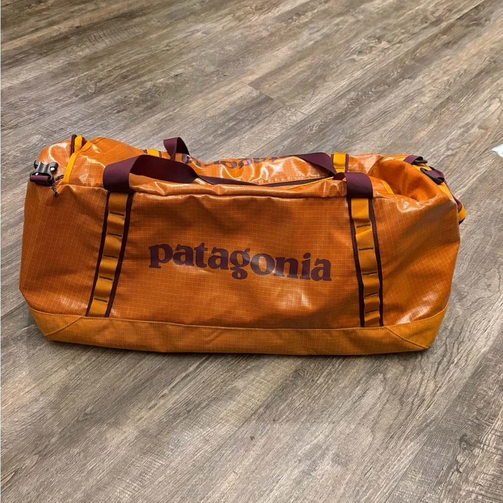 Patagonia Bright Orange Duffel Bag - Picture 1 of 8